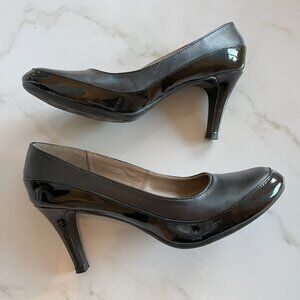 Hush Puppies soft Style Black Size 8 Soft Delight Pumps
